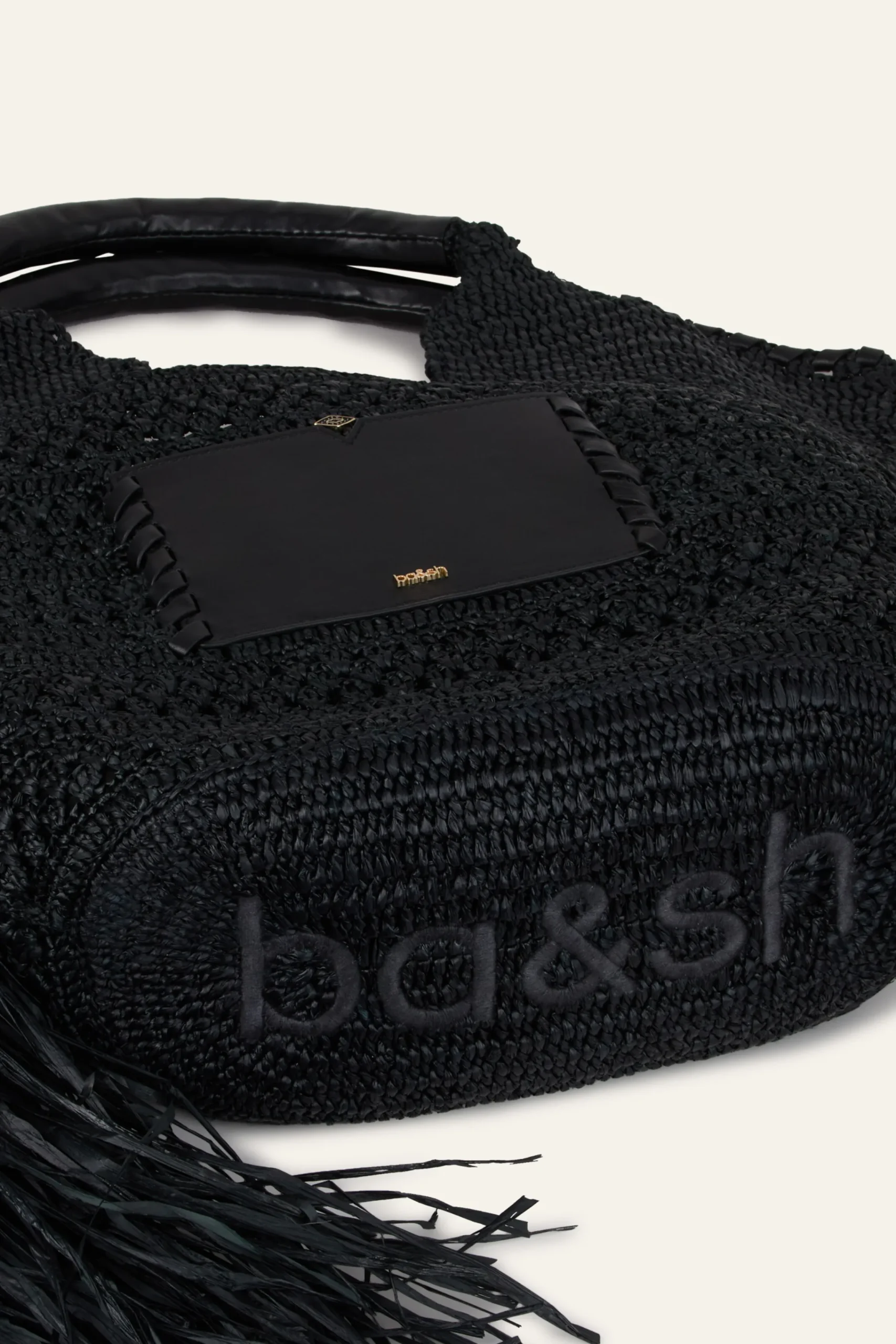 Ba&Sh ARA cesta de rafia con flecos NEGRO Discount